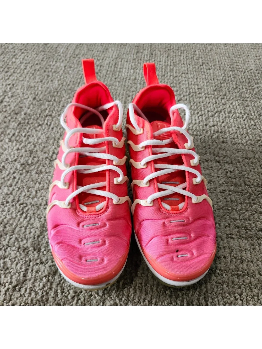 Nike Air VaporMax Plus Women's Running Shoes Size 7 Pink Coral